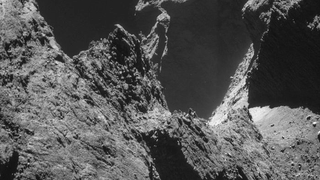 Here's A Thirty-Year History Of Getting Closer To Comets